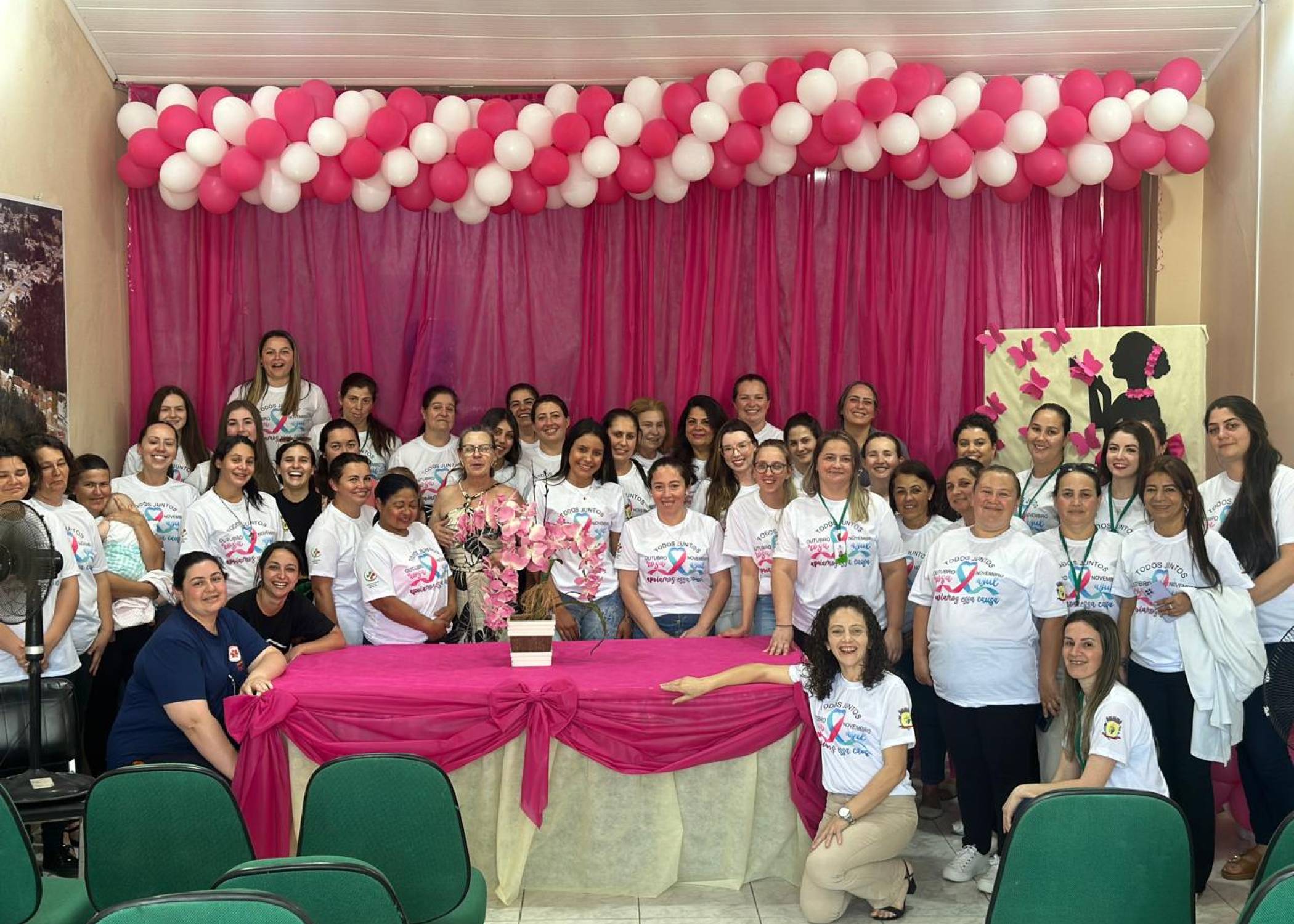 Secretaria de Saúde de Agudos realiza ações do Outubro Rosa e reforça prevenção ao câncer de mama