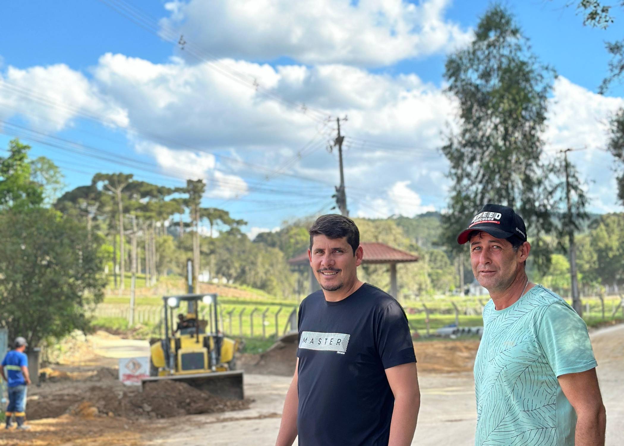 Obras de Pavimentação Avançam na Rua Afonso Odias Zoellner